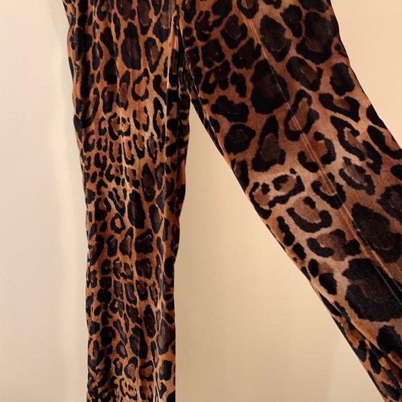 Rayon and silk velvet leopard print pants - Picture 2 of 2